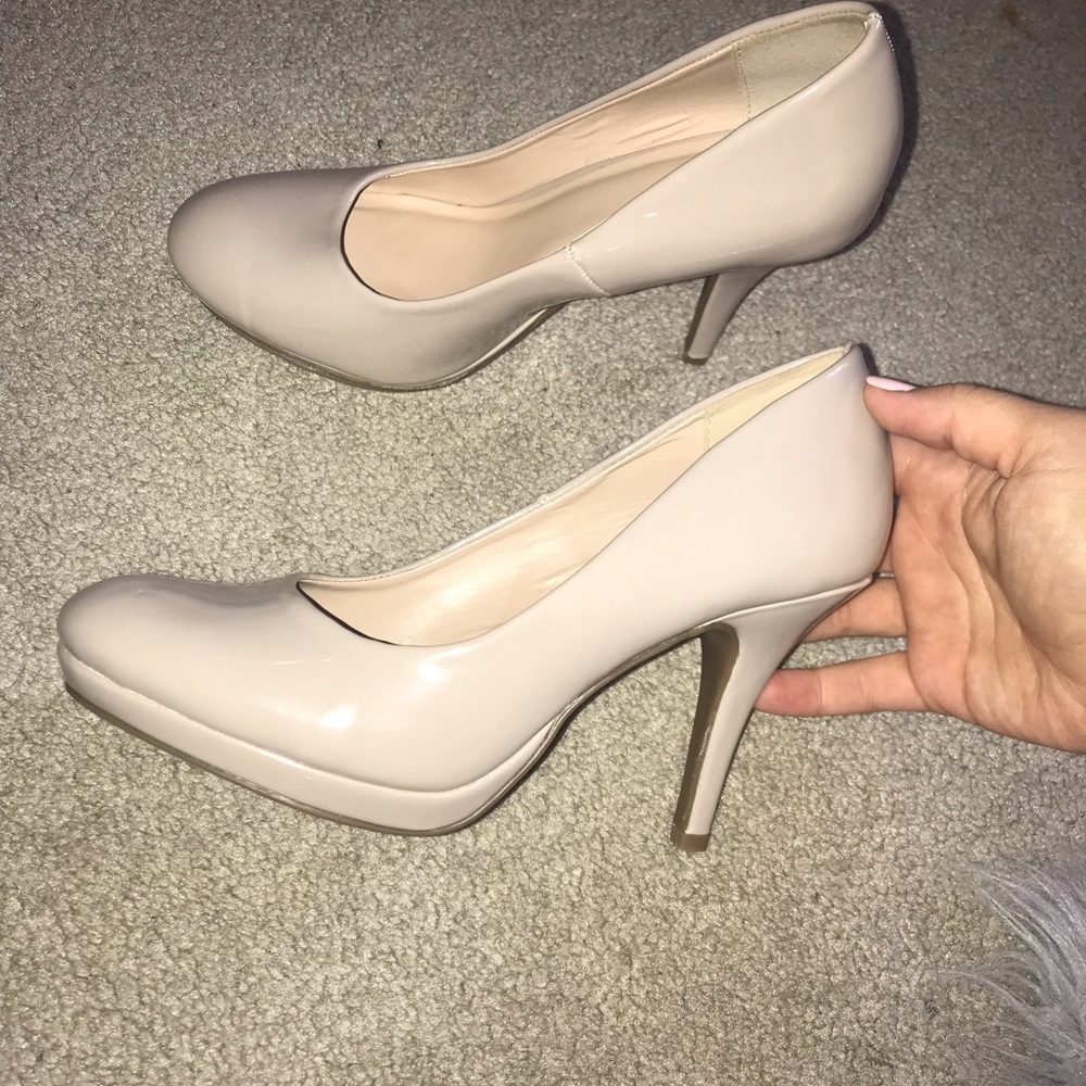 Women’s heels 7